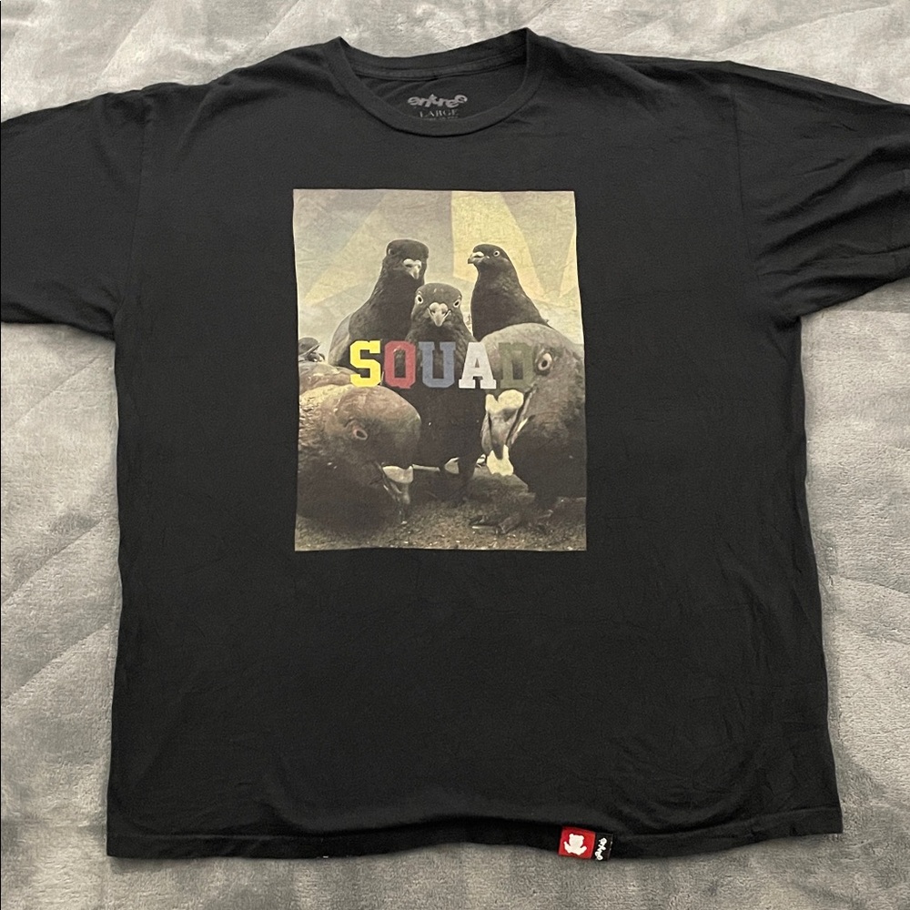 Entree 'Squad' Graphic Tee